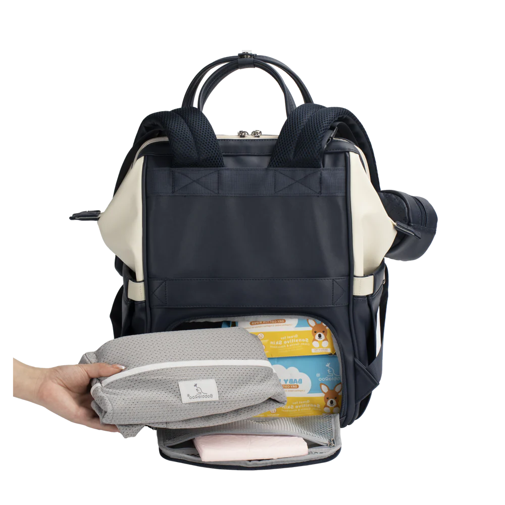 Mochila Pañalera de Cuero Vegano con Apertura Amplia (Wide Top) - BabbleRoo