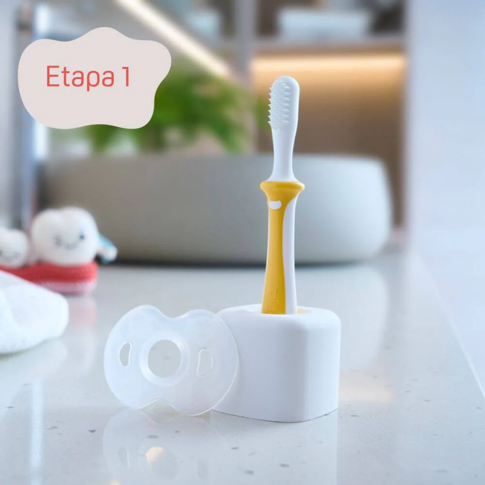 Cepillo Dental Paso 1 de Aprendizaje para Bebés - Pigeon